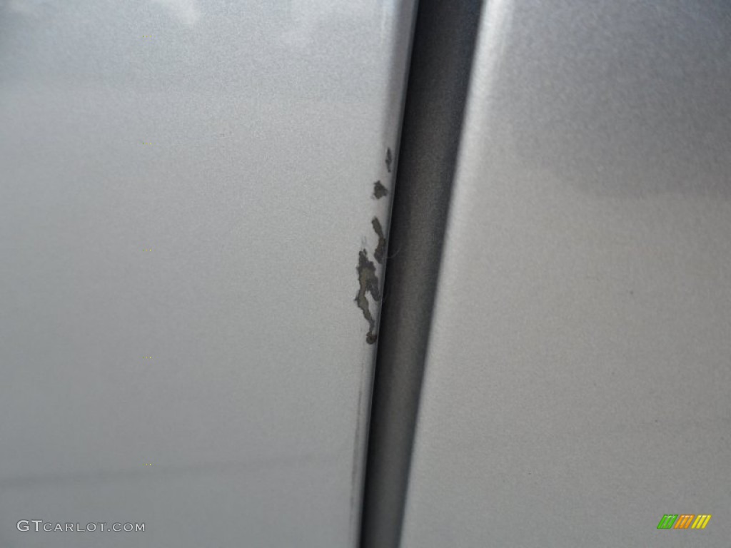 2011 Sonata SE - Radiant Silver / Gray photo #23