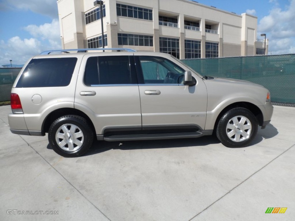 Light French Silk Metallic 2004 Lincoln Aviator Luxury Exterior Photo #54566055