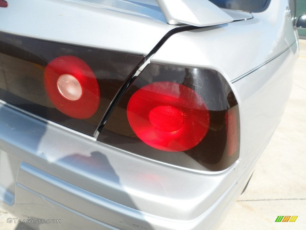 2004 Impala LS - Galaxy Silver Metallic / Medium Gray photo #16