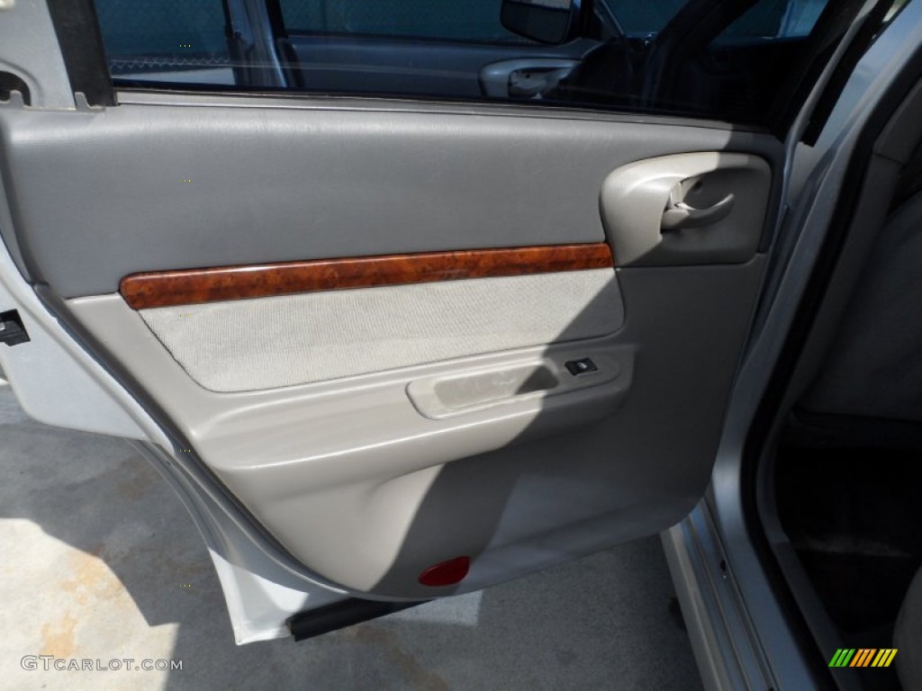 2004 Impala LS - Galaxy Silver Metallic / Medium Gray photo #25