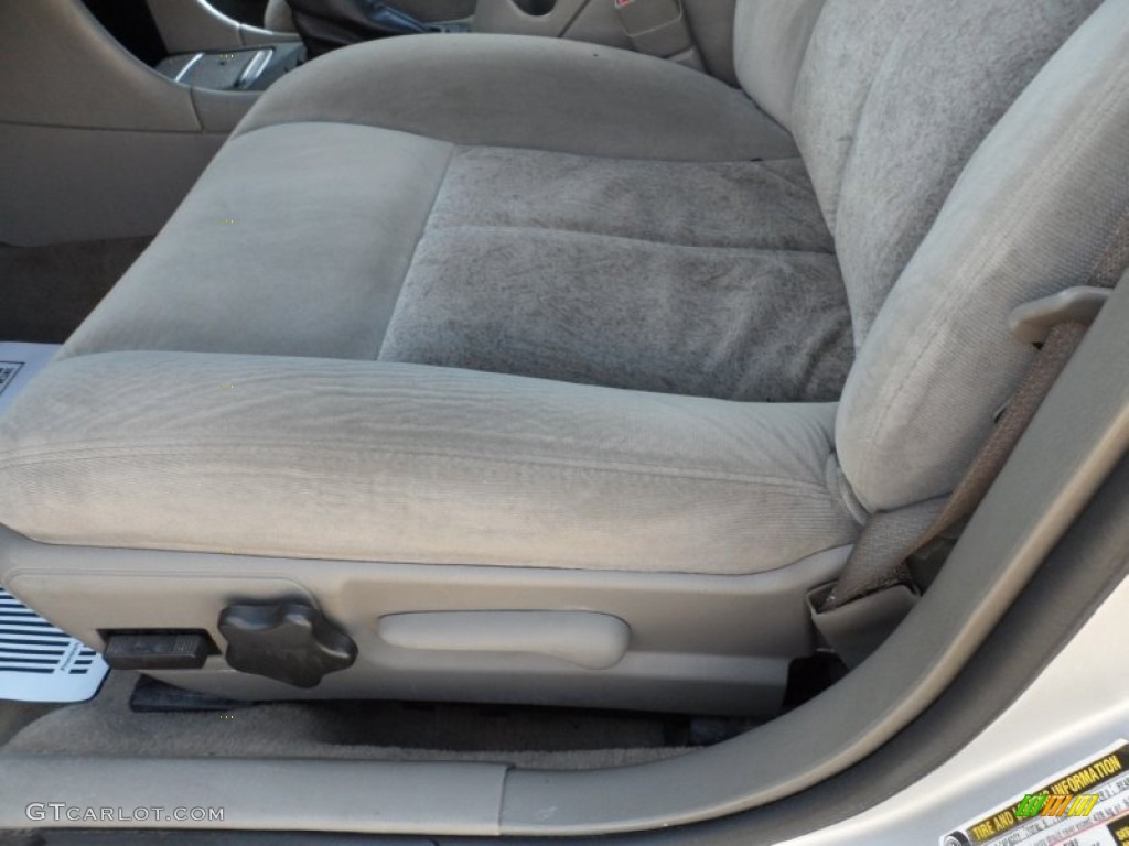 2004 Impala LS - Galaxy Silver Metallic / Medium Gray photo #30