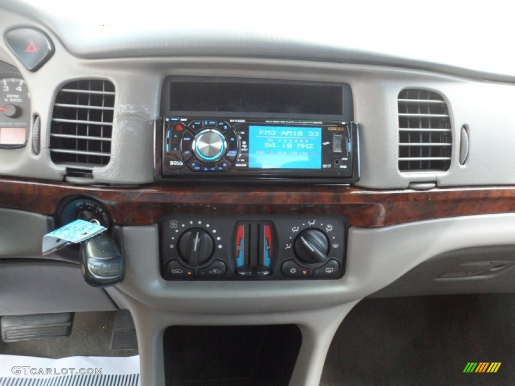 2004 Impala LS - Galaxy Silver Metallic / Medium Gray photo #32