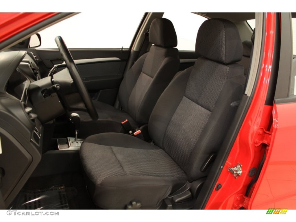 2010 Aveo LT Sedan - Victory Red / Charcoal photo #6