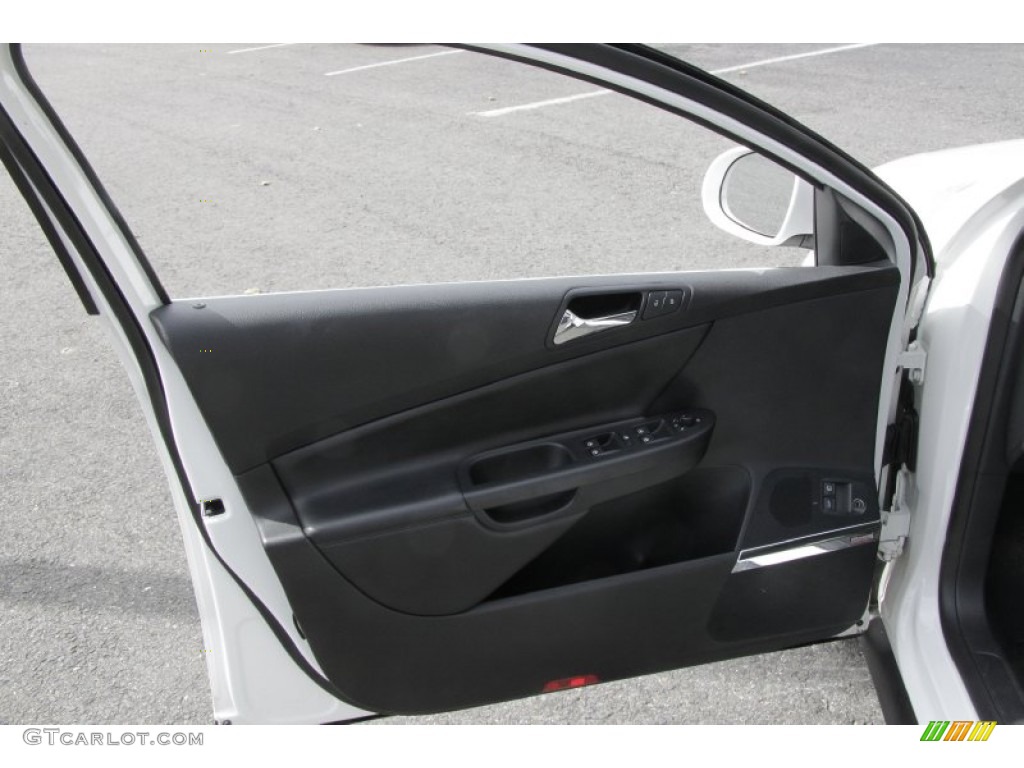 2008 Volkswagen Passat VR6 4Motion Sedan Black Door Panel Photo #54569022
