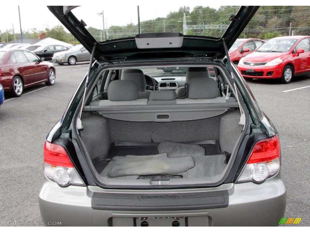 2004 Impreza Outback Sport Wagon - Woodland Green Pearl / Gray photo #8