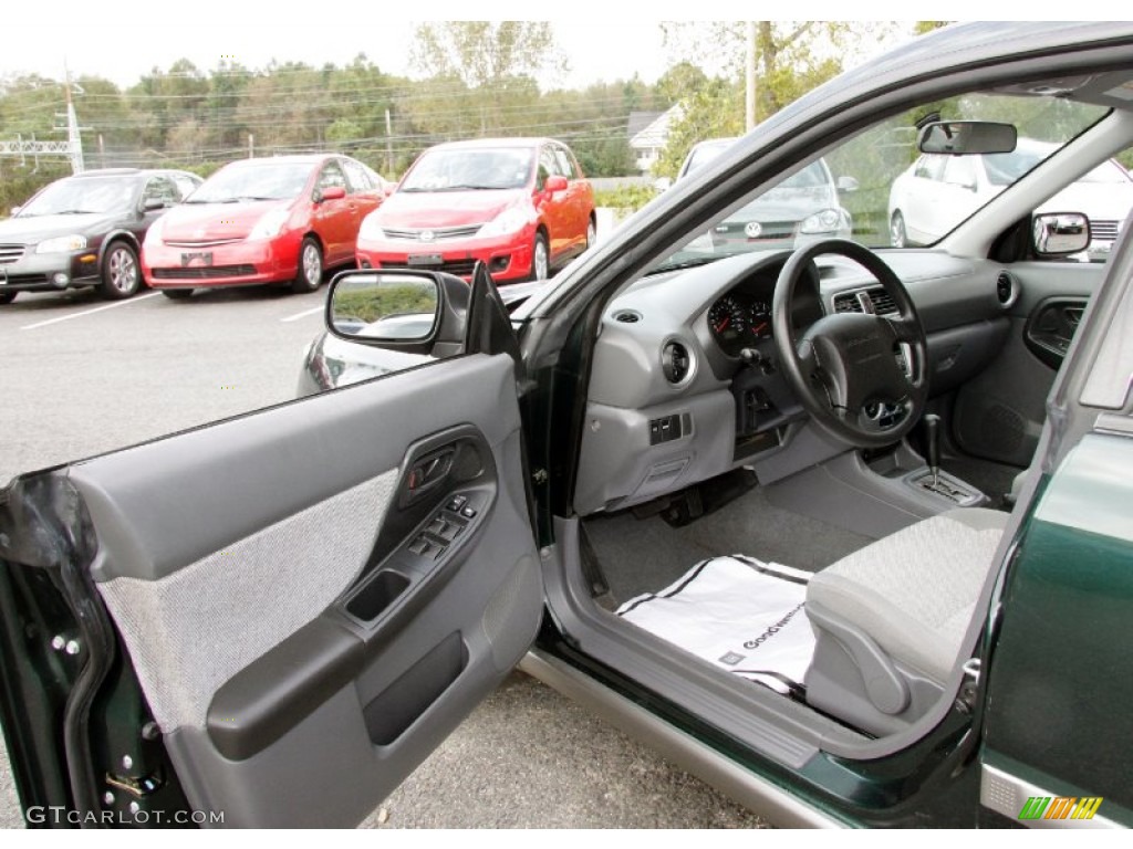Gray Interior 2004 Subaru Impreza Outback Sport Wagon Photo #54569220