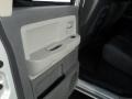 2005 Bright Silver Metallic Dodge Dakota SLT Quad Cab  photo #8