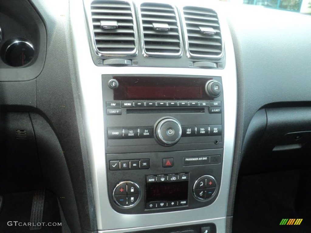 2008 Acadia SLT - Summit White / Ebony photo #9