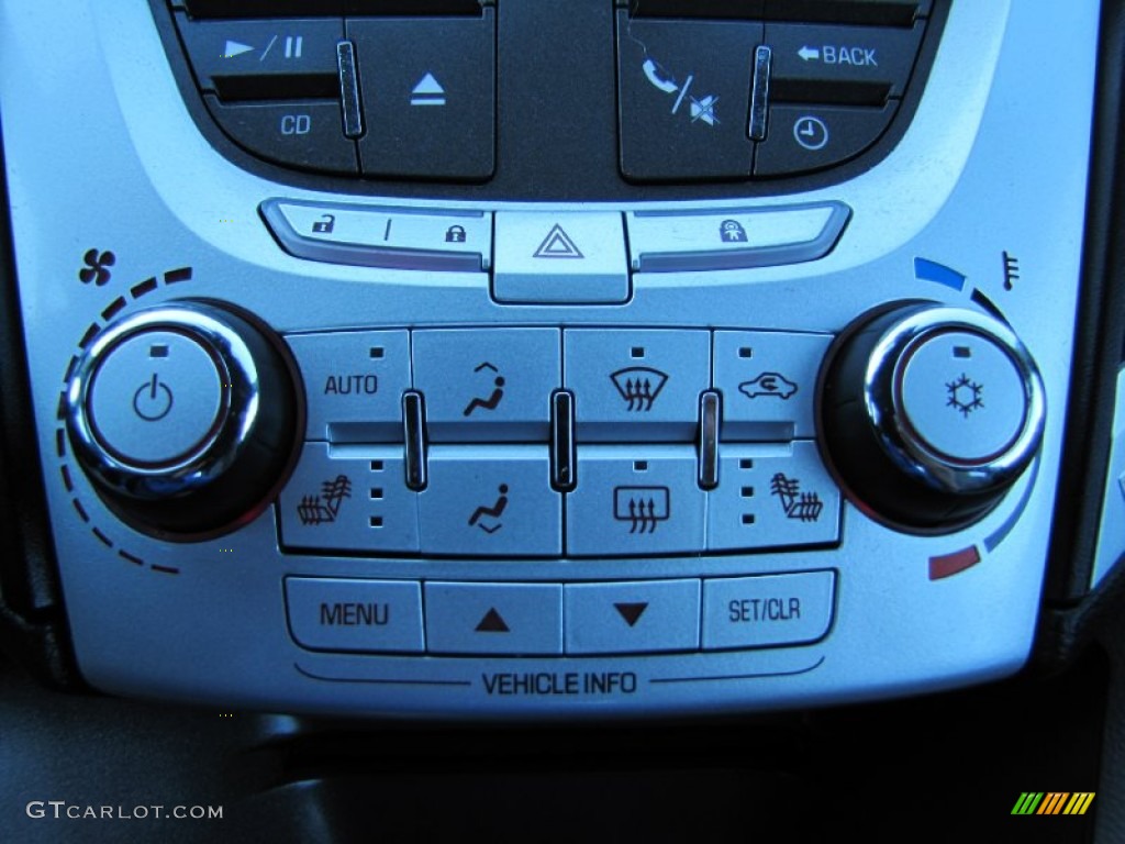 2010 GMC Terrain SLT AWD Controls Photo #54572472