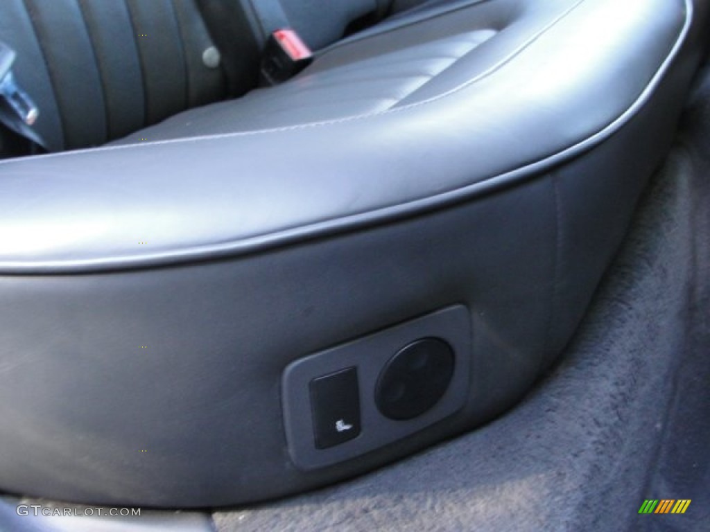 2004 Phaeton V8 4Motion Sedan - Coucou Grey / Anthracite photo #19