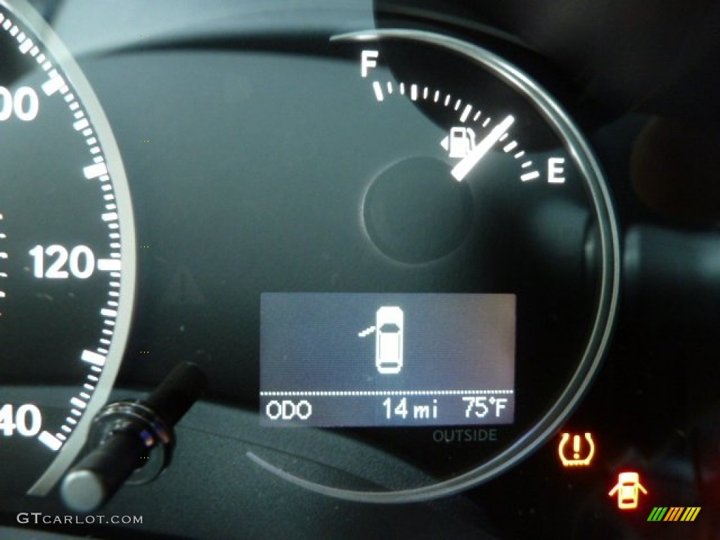 2011 CT 200h Hybrid Premium - Starfire White Pearl / Black photo #19