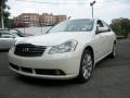 Ivory Pearl - M 35x Sedan Photo No. 3