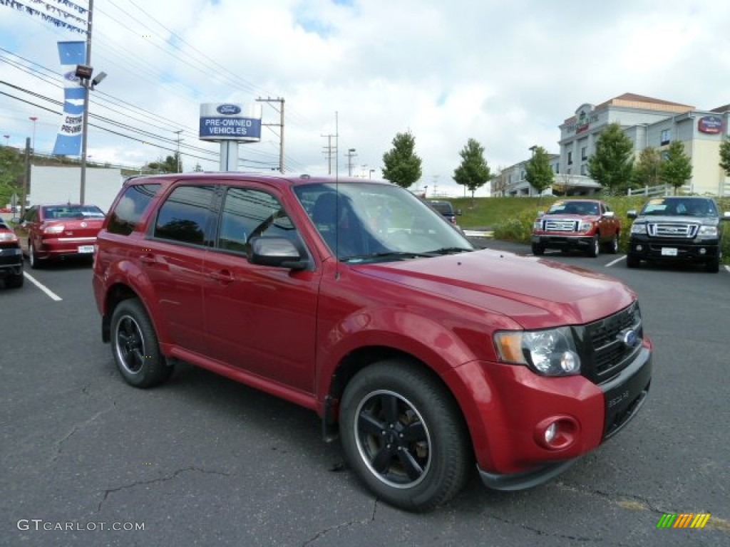 2010 Escape XLT Sport Package 4WD - Sangria Red Metallic / Charcoal Black photo #1