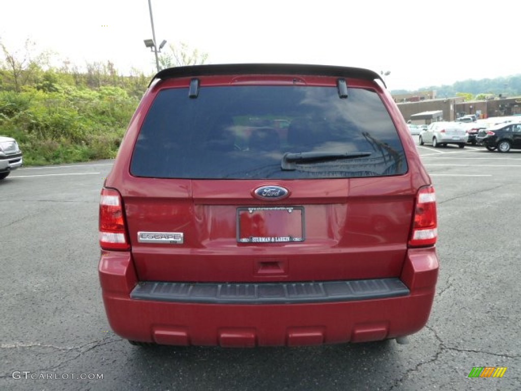 2010 Escape XLT Sport Package 4WD - Sangria Red Metallic / Charcoal Black photo #3