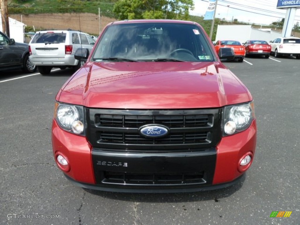 2010 Escape XLT Sport Package 4WD - Sangria Red Metallic / Charcoal Black photo #6