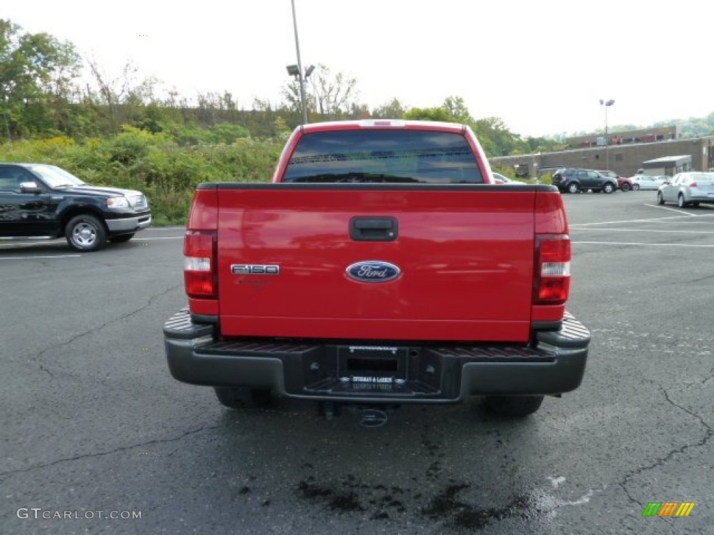 2005 F150 FX4 SuperCab 4x4 - Bright Red / Medium Flint Grey photo #3
