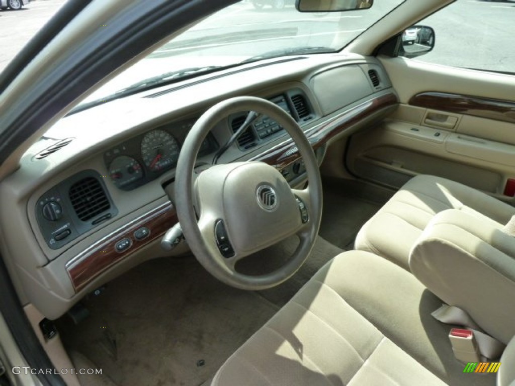 2004 Grand Marquis GS - Silver Birch Metallic / Medium Parchment photo #12