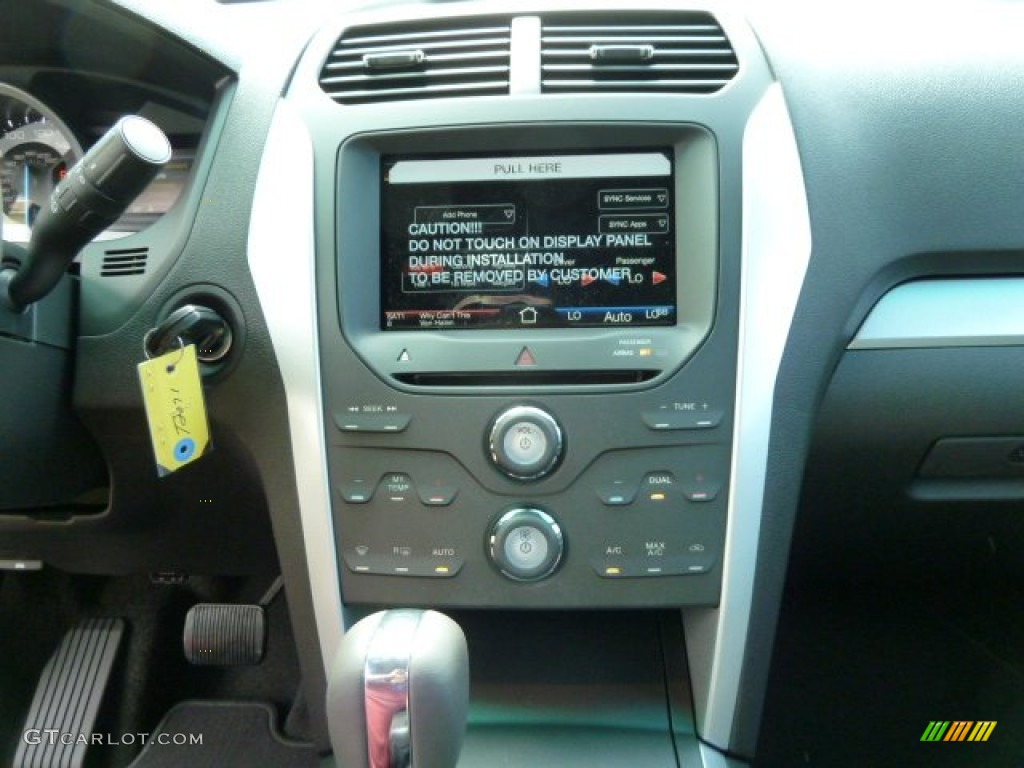 2012 Ford Explorer XLT 4WD Controls Photo #54579533