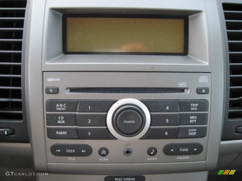 2009 Sentra 2.0 S - Brilliant Silver / Charcoal photo #8