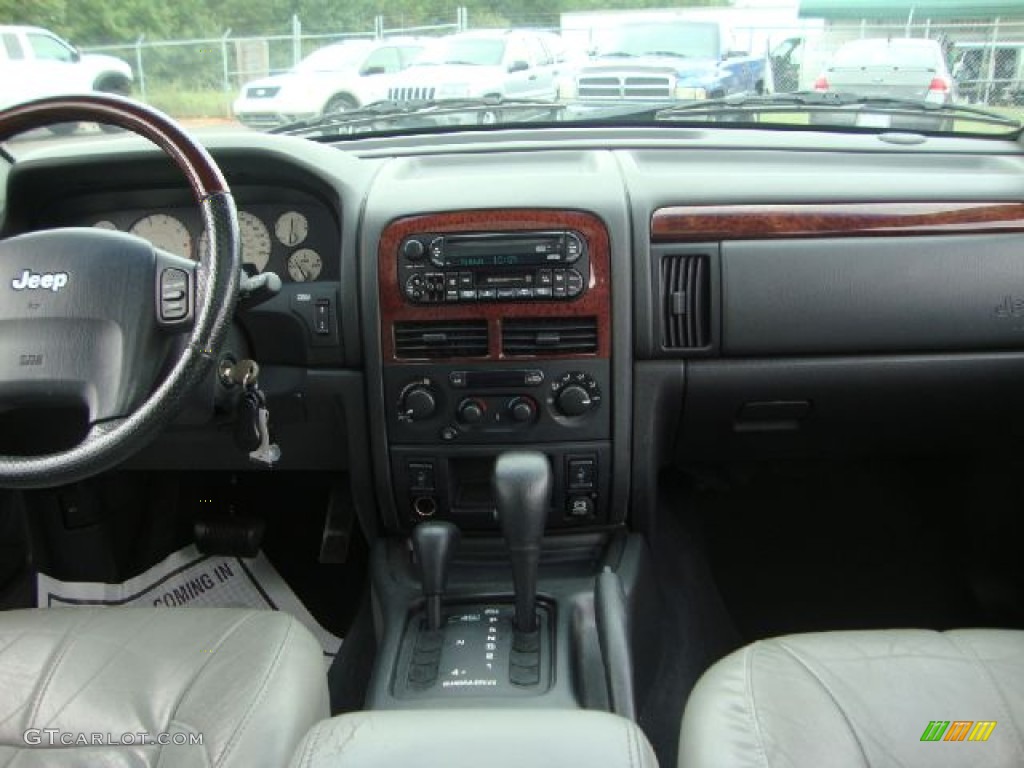 2003 Grand Cherokee Overland 4x4 - Graphite Metallic / Dark Slate Gray/Light Slate Gray photo #30