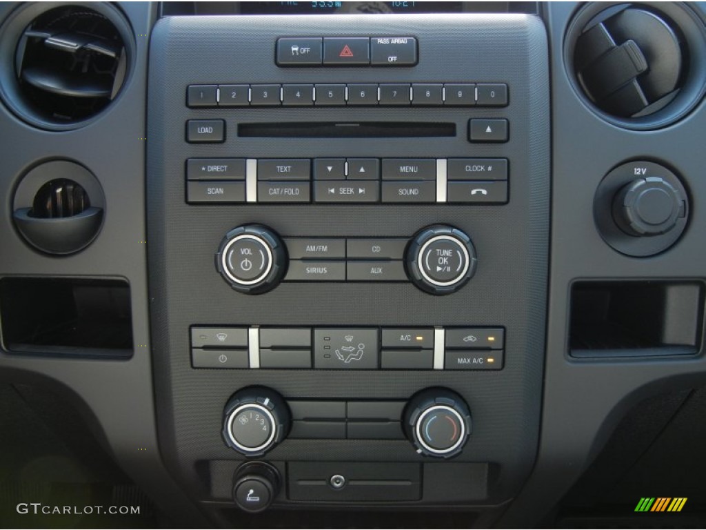 2011 Ford F150 XL Regular Cab Controls Photo #54581327