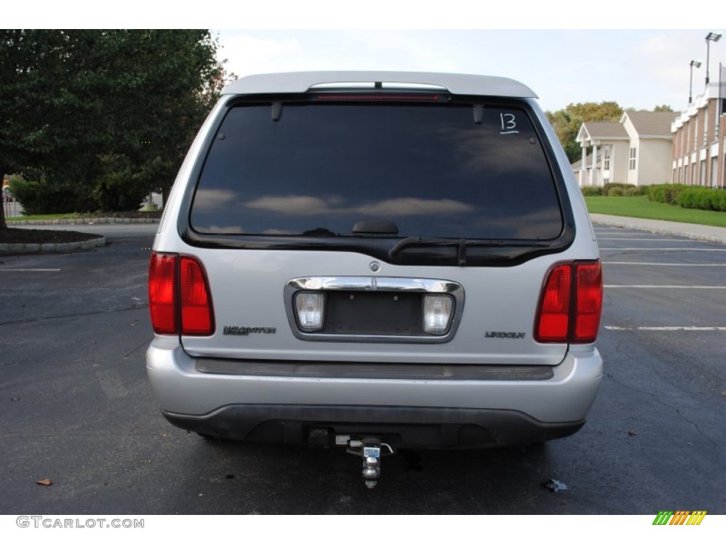 1999 Navigator 4x4 - Silver Metallic / Medium Graphite photo #5