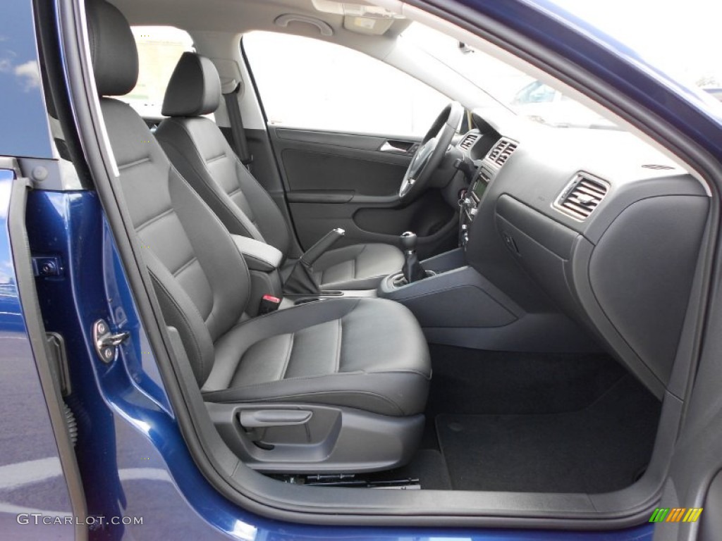 Titan Black Interior 2012 Volkswagen Jetta SE Sedan Photo #54585558