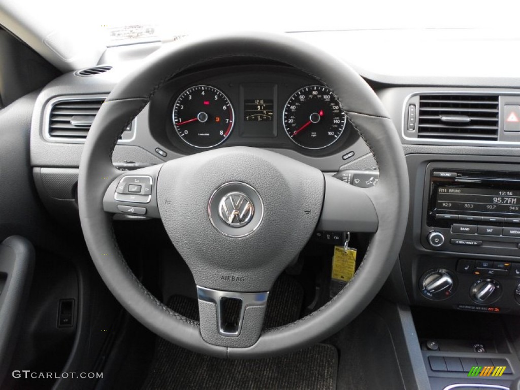 2012 Volkswagen Jetta SE Sedan Titan Black Steering Wheel Photo #54585587