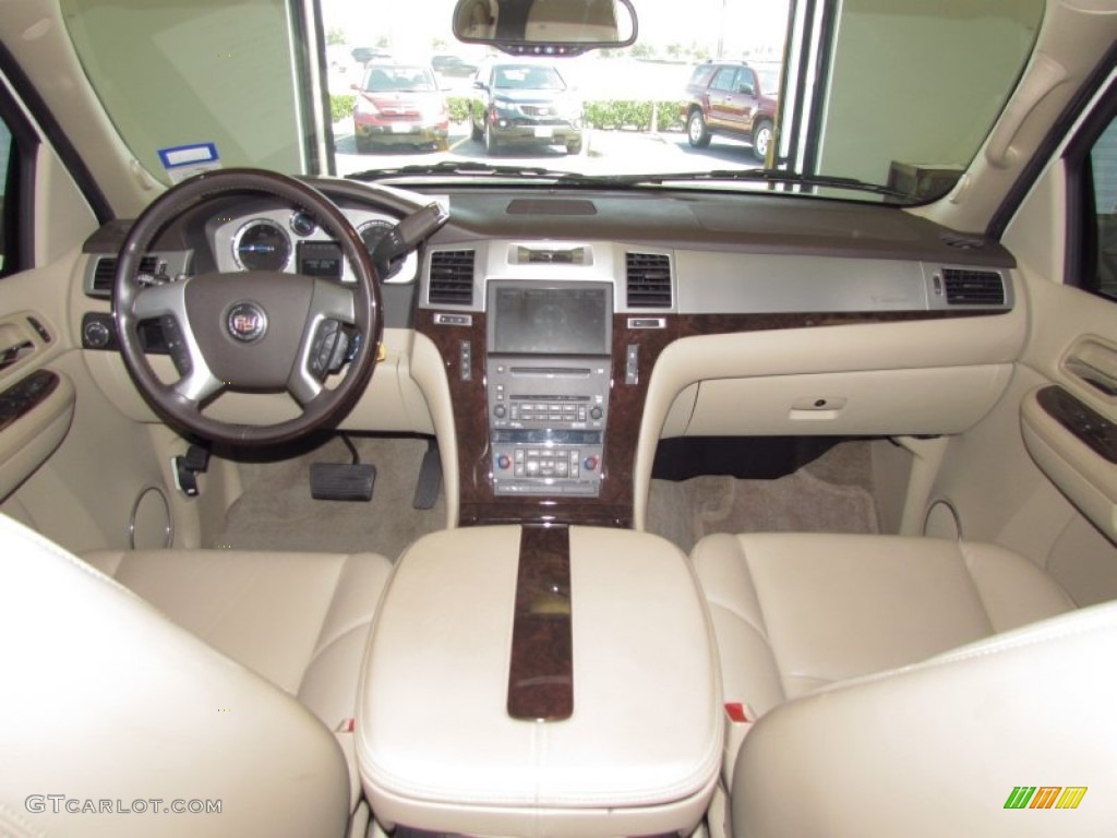 2009 Cadillac Escalade Standard Escalade Model Cocoa/Cashmere Dashboard Photo #54586201