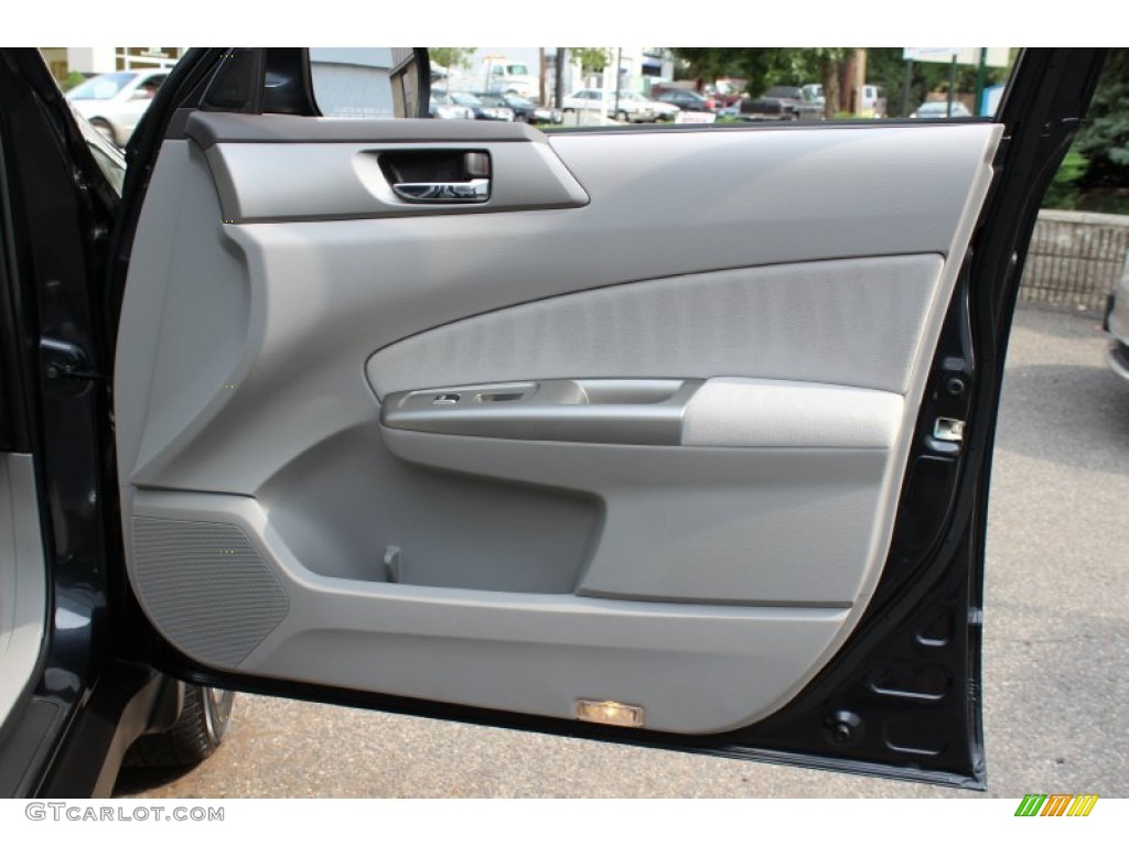 2009 Subaru Forester 2.5 XT Limited Platinum Door Panel Photo #54589169