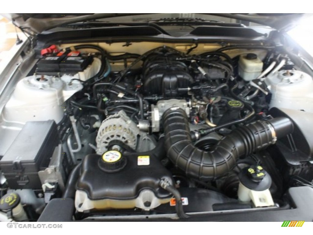 2005 Ford Mustang V6 Premium Convertible 4.0 Liter SOHC 12-Valve V6 Engine Photo #54589703
