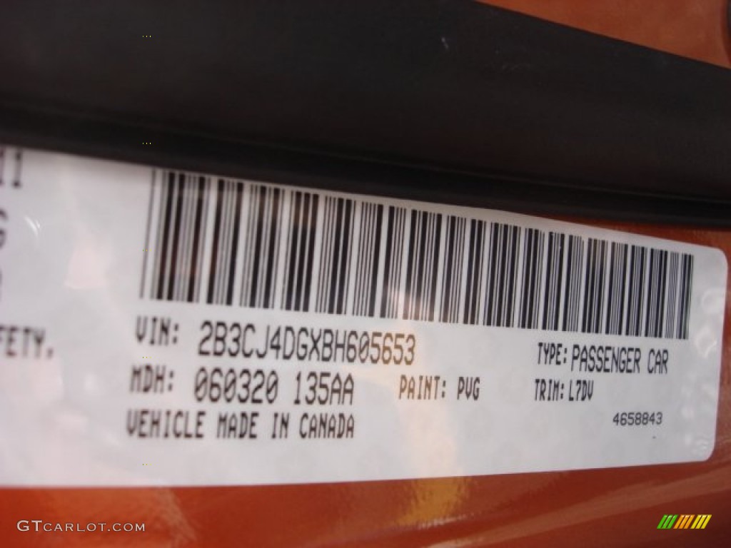2011 Challenger SE - Toxic Orange Pearl / Dark Slate Gray photo #18