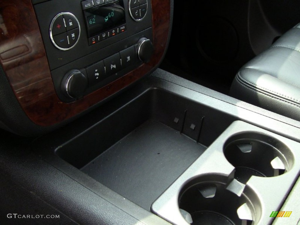2011 Tahoe LT 4x4 - Black / Ebony photo #14