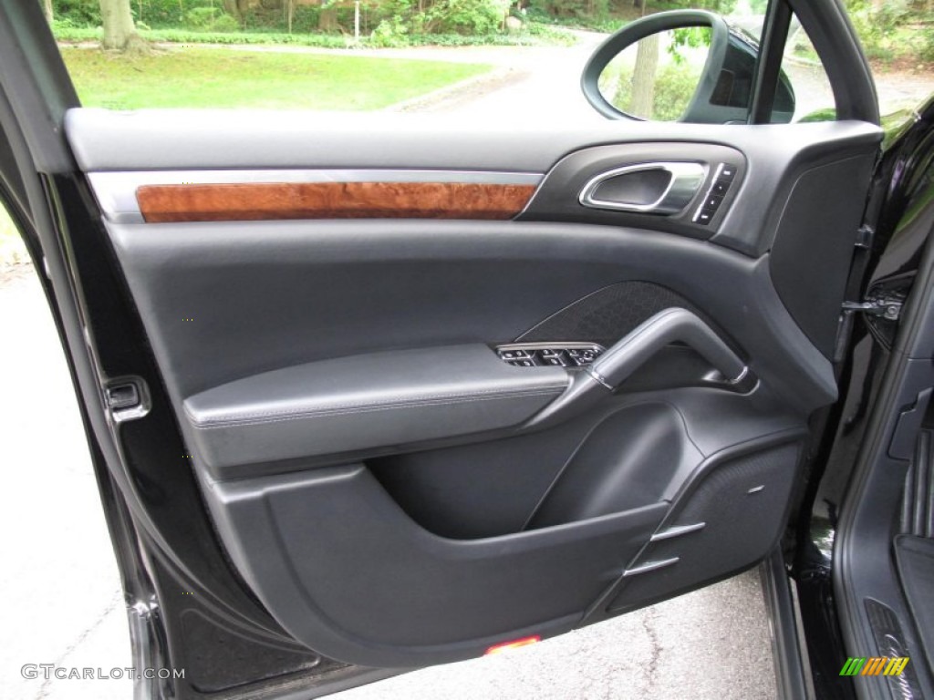 2011 Porsche Cayenne Turbo Black Door Panel Photo #54590312