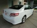 Super White - Camry SE Photo No. 2