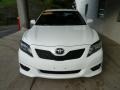 Super White - Camry SE Photo No. 6