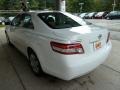 Super White - Camry LE Photo No. 4