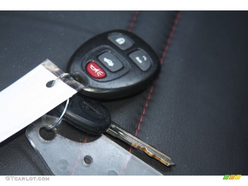 2008 Pontiac Solstice GXP Roadster Keys Photos