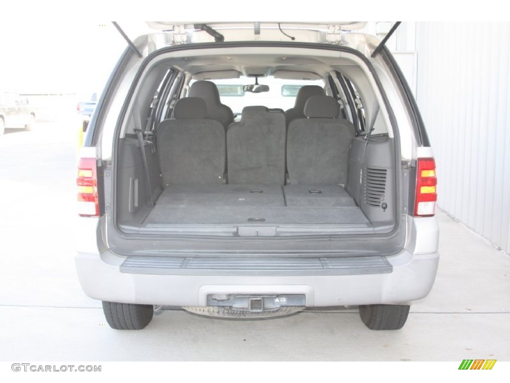 2003 Expedition XLT - Silver Birch Metallic / Flint Grey photo #26
