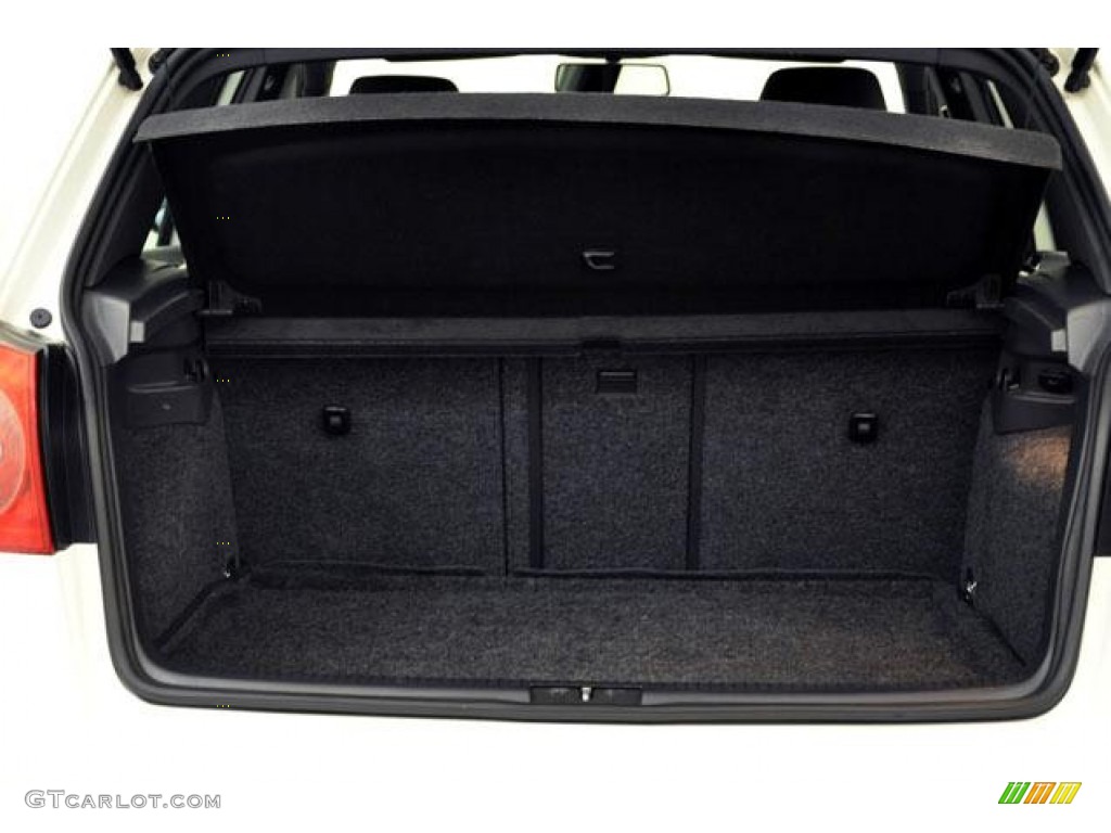 2009 Volkswagen GTI 4 Door Trunk Photo #54596924