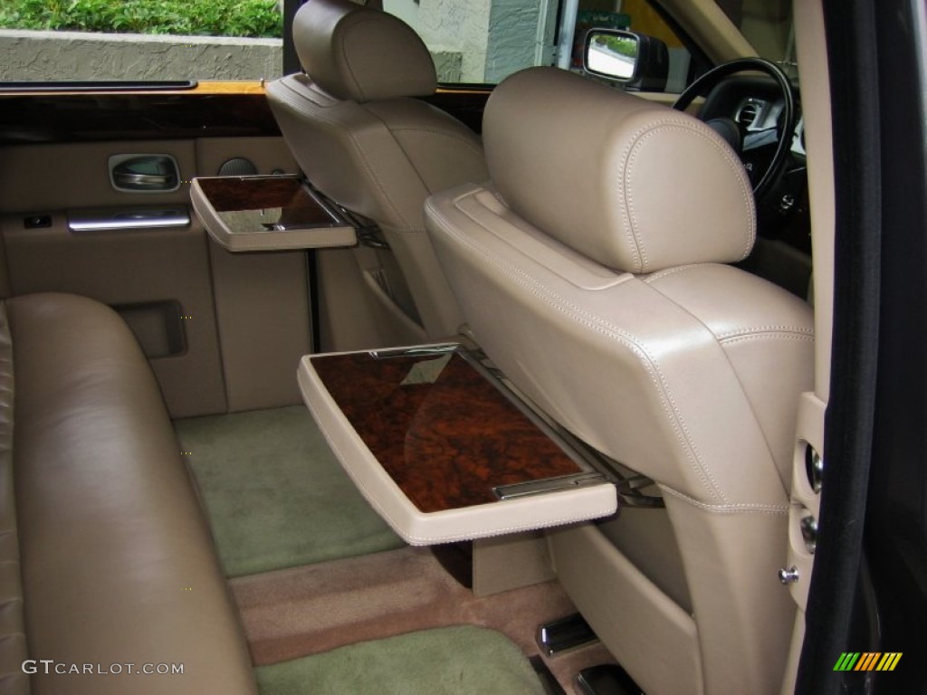 Oatmeal Interior 2004 Rolls-Royce Phantom Standard Phantom Model Photo #54597224