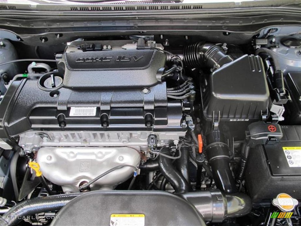 2010 Hyundai Elantra Touring GLS Engine Photos