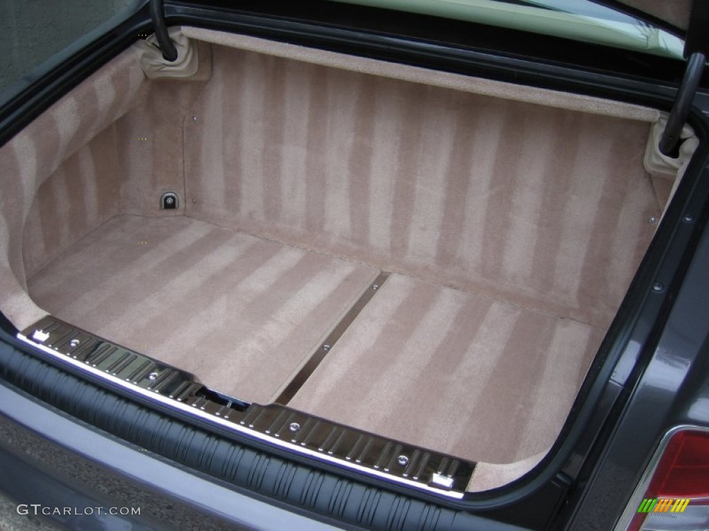 2004 Rolls-Royce Phantom Standard Phantom Model Trunk Photo #54597461