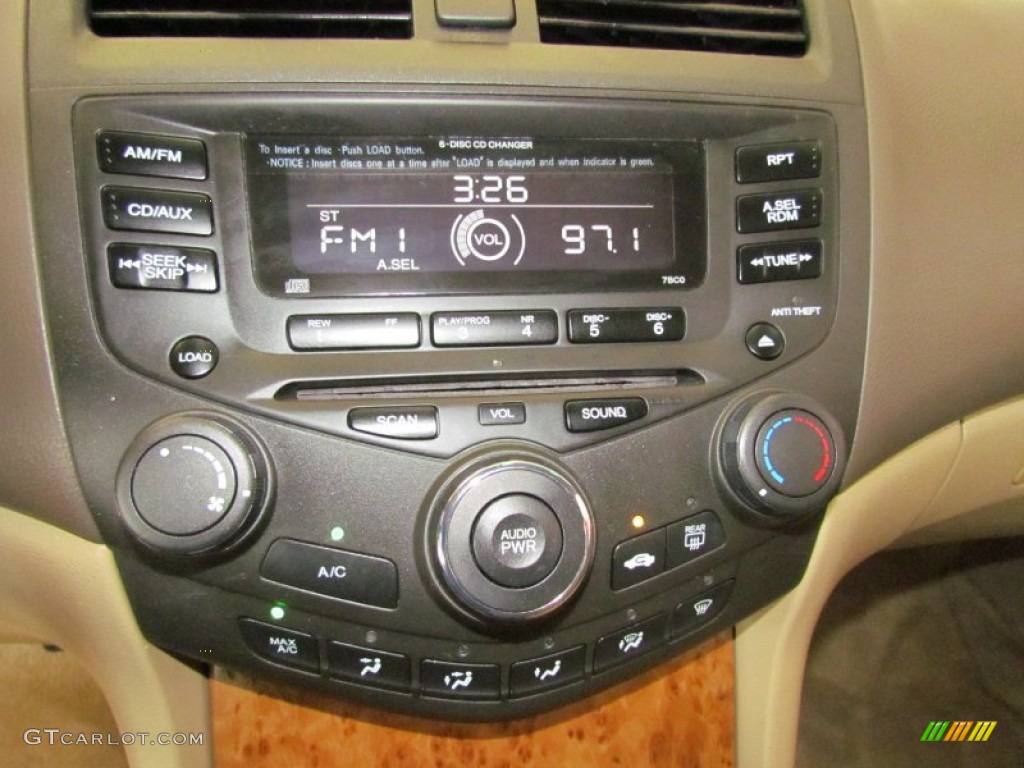 2004 Honda Accord EX Sedan Controls Photo #54600260
