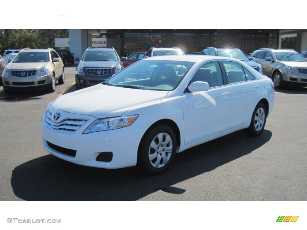 Super White Toyota Camry