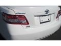 Super White - Camry  Photo No. 15