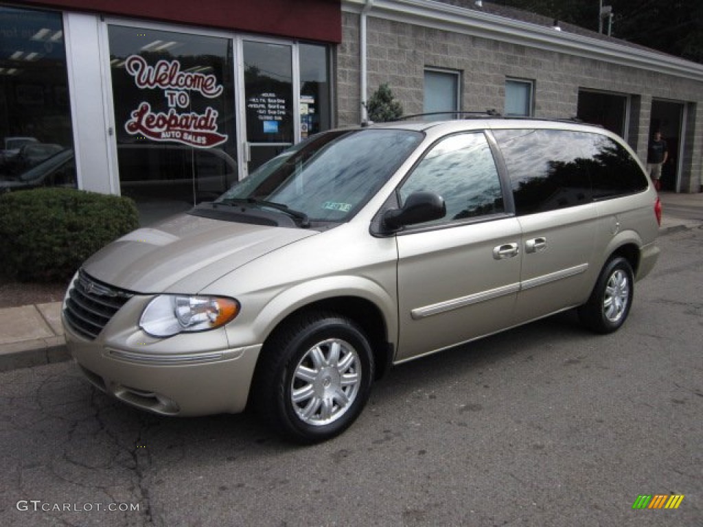 Linen Gold Metallic Chrysler Town & Country