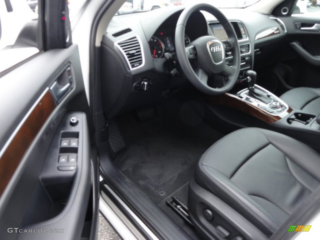 Black Interior 2009 Audi Q5 3.2 Premium quattro Photo #54604859