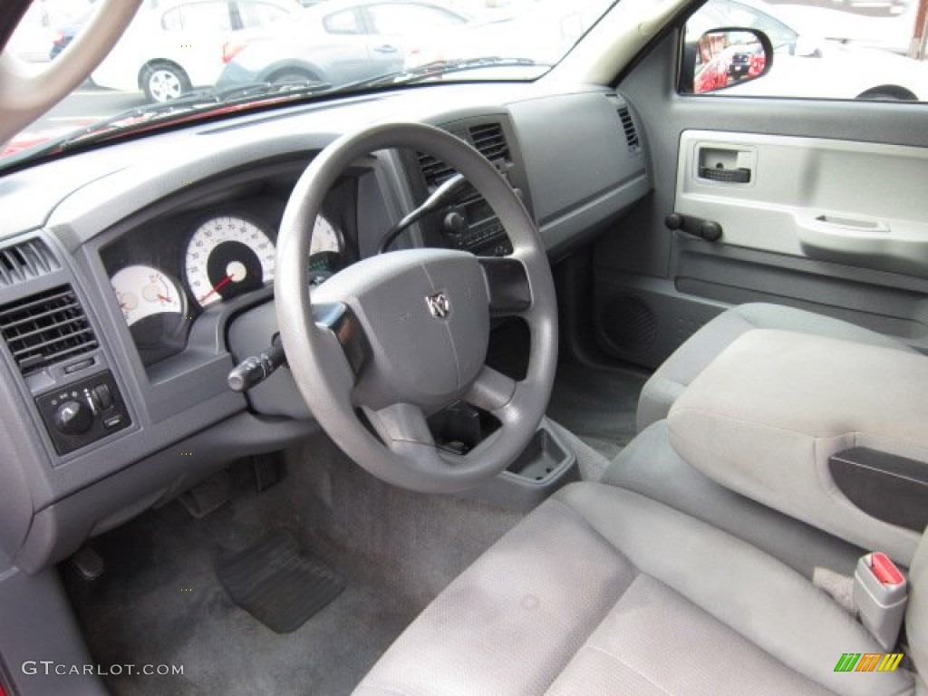 Medium Slate Gray Interior 2005 Dodge Dakota ST Club Cab 4x4 Photo #54604889