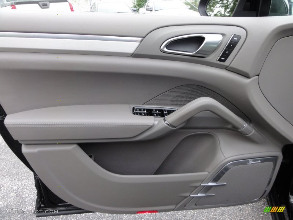 2011 Porsche Cayenne Turbo Platinum Grey Door Panel Photo #54605279